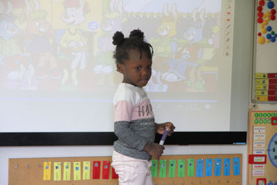 Foto 77 uit DeParel Engelscheles