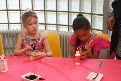 Foto 129 uit Superheld_Prinses