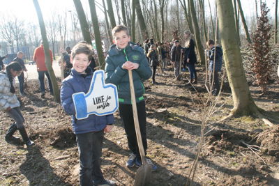 Foto 50 uit Boomplantdag16-3