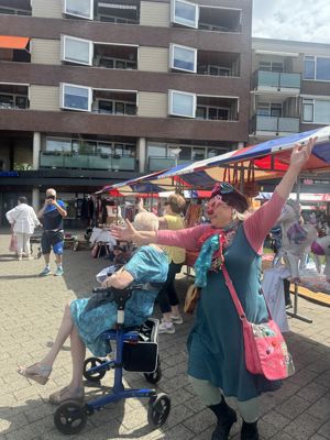 Foto 1 uit X-Wijkfeest en Braderie Prinsenplein ijsselmonde geplaatst 4-7-2026 
