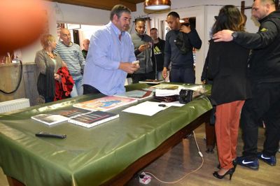 Foto 385 uit I-Believe-Be-Lieve