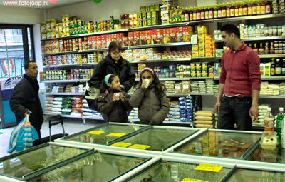 Foto 27 uit openingtokomilobi