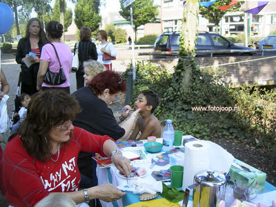 Foto 65 uit wijkparkfeest 2005