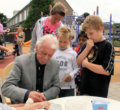 Foto 18 uit RK Regenboog18-06