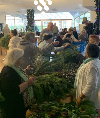 Foto 17 uit Kerststukjes Maken