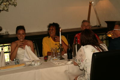 Foto 366 uit Bruiloft-Beverwaard