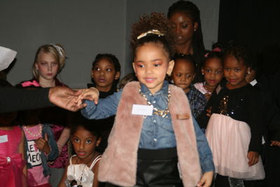 Foto 137 uit KinderModeshowFocus