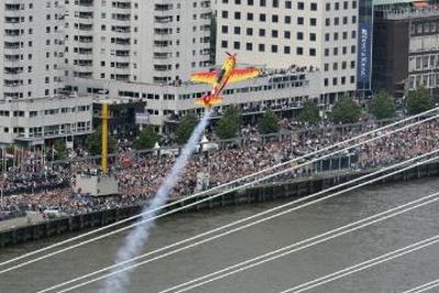 Foto 29 uit red bull air race r.dam