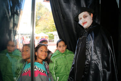 Foto 48 uit HalloWeen27-10-12