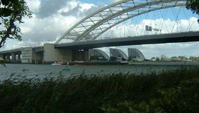 Foto 356 uit BRIENENOORDBRUG