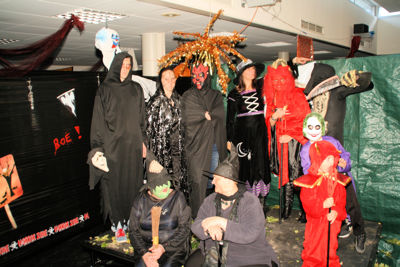 Foto 76 uit HalloWeen27-10-12