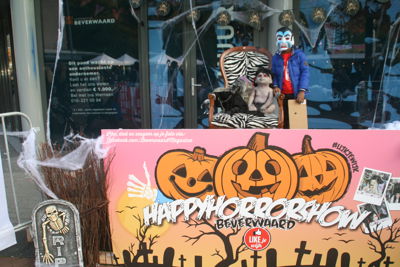 Foto 184 uit HALLOWEEN2016