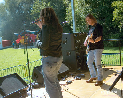 Foto 139 uit wijkparkfeest 2006