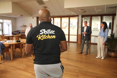 Foto 19 uit Tekenen Humanitas