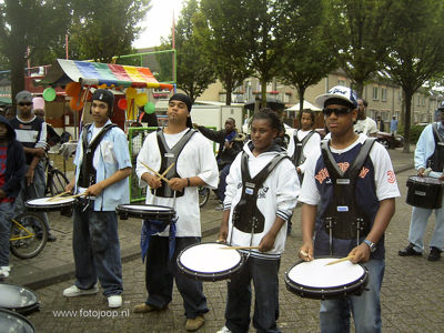 Foto 215 uit zomercarnaval 2005