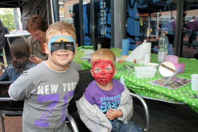 Foto 85 uit WijkFeest15_09_2012