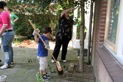 Foto 42 uit Schoonmaakdag20_4_11