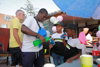 Foto 58 uit KinderfeestBuur24-8