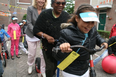 Foto 22 uit BuitenSpeelDag13_06