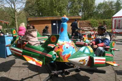 Foto 32 uit 27-4-17 Koningsdag