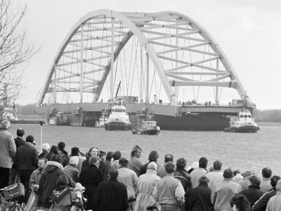 Foto 100 uit BRIENENOORDBRUG