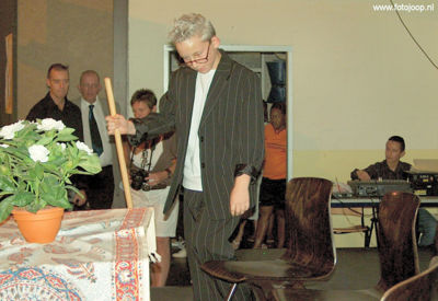 Foto 111 uit afscheidsfeestgroep8