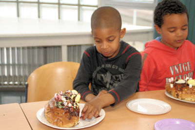 Foto 47 uit PaasBrood Versieren