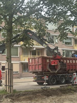 Foto 10 uit X- Tram rails Word Vervangen in de Beverwaard 15-6-26. 