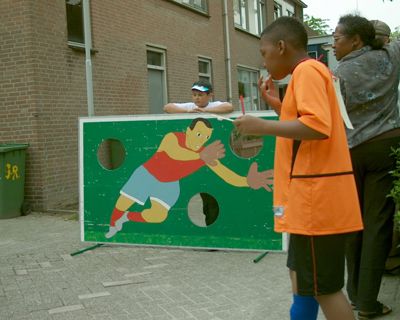 Foto 72 uit kinderspeeldag28_5_8