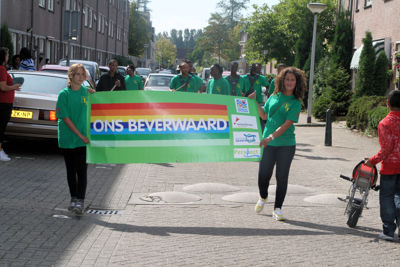 Foto 323 uit Wijkfeest-Braderie