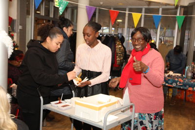 Foto 20 uit Stichting Ik Geef