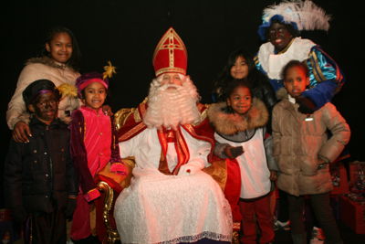 Foto 123 uit Sinterklaas30-11-12