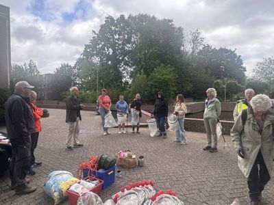 Foto 10 uit X-  Opruimactie Vrijwilligers Beverwaard 13-6-26