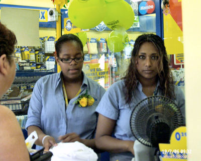 Foto 91 uit zeeman beverwaard