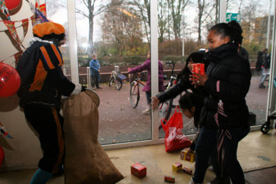 Foto 77 uit ZwartePietenWinkelcentr