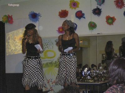 Foto 100 uit miss verkiezing 2005