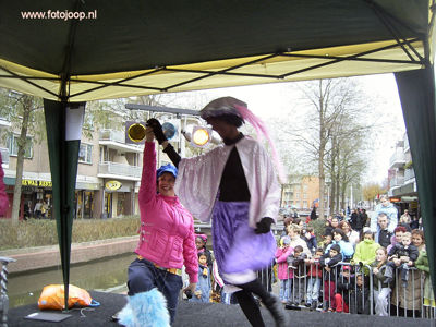 Foto 283 uit sinterklaas2005