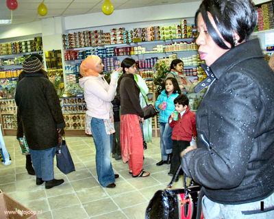 Foto 124 uit openingtokomilobi