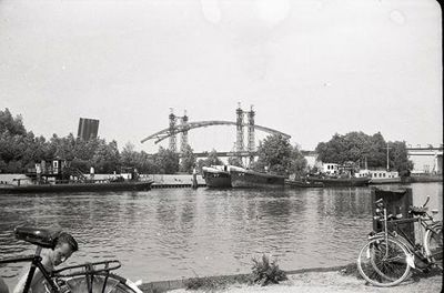 Foto 634 uit BRIENENOORDBRUG