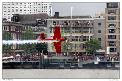 Foto 151 uit red bull air race r.dam