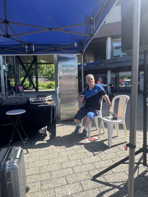 Foto 14 uit X-Wijkfeest en Braderie Prinsenplein ijsselmonde geplaatst 4-7-2026 