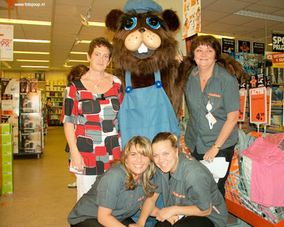 Foto 87 uit geboorte bever 4_6_8