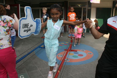 Foto 281 uit JubeleumrkRegenboog