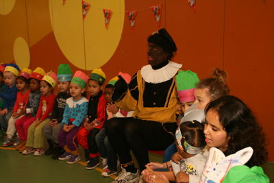 Foto 190 uit Sint-RKRegenboog