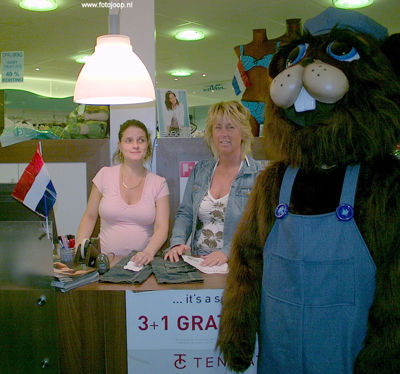 Foto 71 uit geboorte bever 4_6_8