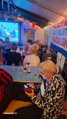 Foto 60 uit X-26-9-26  BURENDAG AAN DE WALBURGPAD BEVERWAARD 