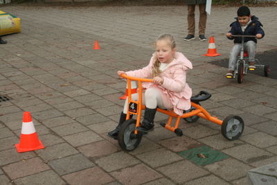 Foto 32 uit PCB DeParel Lekkerfit