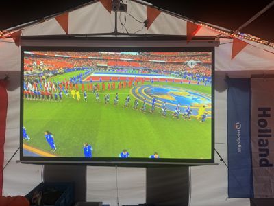 Foto 32 uit X-Oranje Gevoel in DE Beverwaard 2026 Geplaatst 24-5-26 en 14-6 Nederland-Japan.