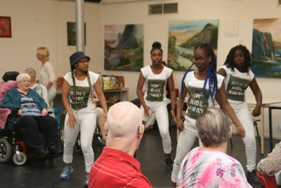 Foto 422 uit Ouderen4Daagse2016