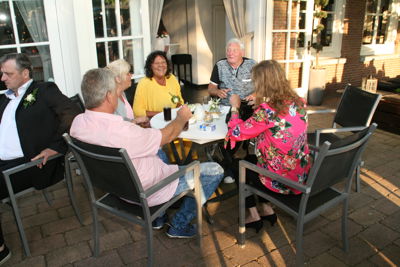 Foto 396 uit Bruiloft-Beverwaard